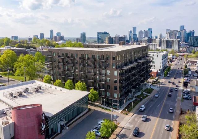 1107-8th-avenue-s-208-nashville-tn-37203/hzid_2ba866b0