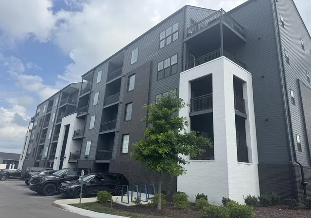 2900-edwin-way-apt-304-nashville-tn-37207/hzid_a2ed56ed