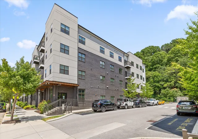782-riverfront-parkway-210-chattanooga-tn-37402/hzid_56f67ab4