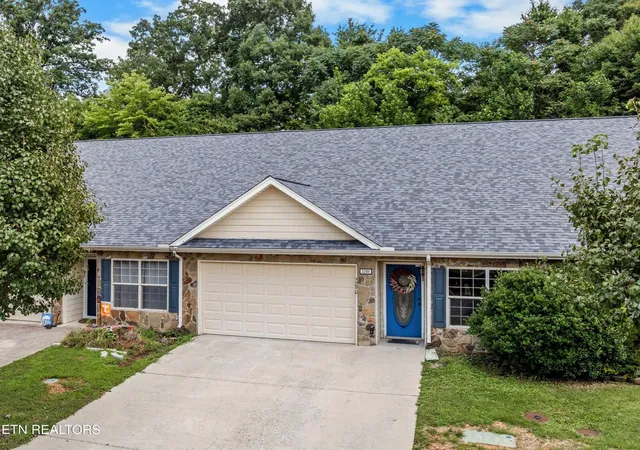 5290-avery-woods-ln-knoxville-tn-37921/hzid_a557483c