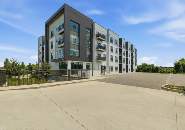 1677-54th-avenue-n-118-nashville-tn-37209/hzid_6b5d5395