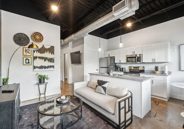 295-plus-park-blvd-201-nashville-tn-37217/hzid_98d8823d