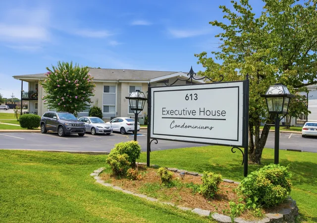 613-hillsboro-rd-c16-franklin-tn-37064/hzid_83fe76fa