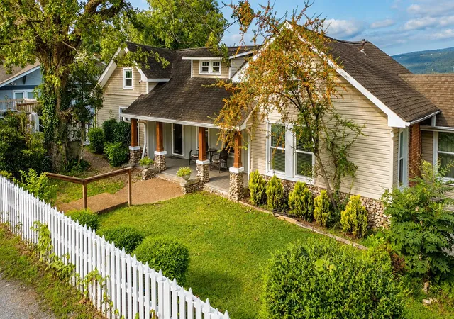 549-south-crst-rd-chattanooga-tn-37404/hzid_848b2108