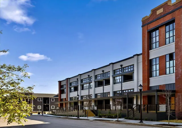 2424-e-18th-street-24-chattanooga-tn-37404/hzid_ced33c3c