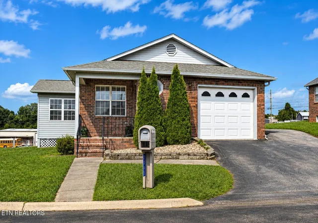 2365-governors-ct-maryville-tn-37801/hzid_7805968c
