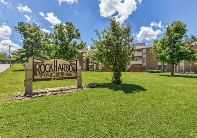 515-basswood-ave-82-nashville-tn-37209/hzid_a7ba5447