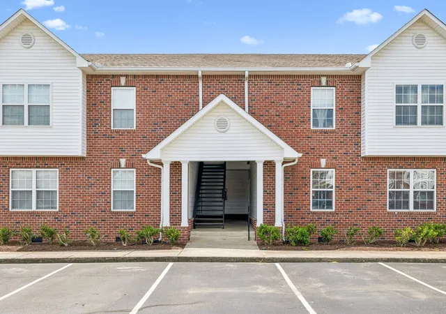 7470-charlotte-pike-102-nashville-tn-37209/hzid_a3339550
