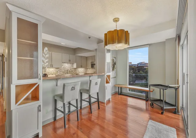 900-19th-ave-s-708-nashville-tn-37212/hzid_e58cd120