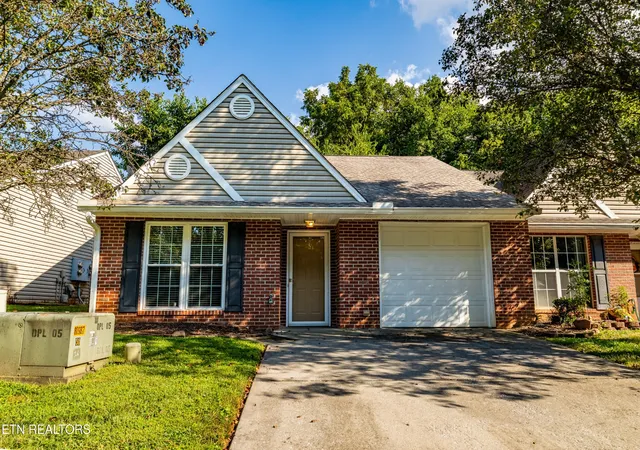 228-dalton-pl-way-knoxville-tn-37912/hzid_d9d2ba49