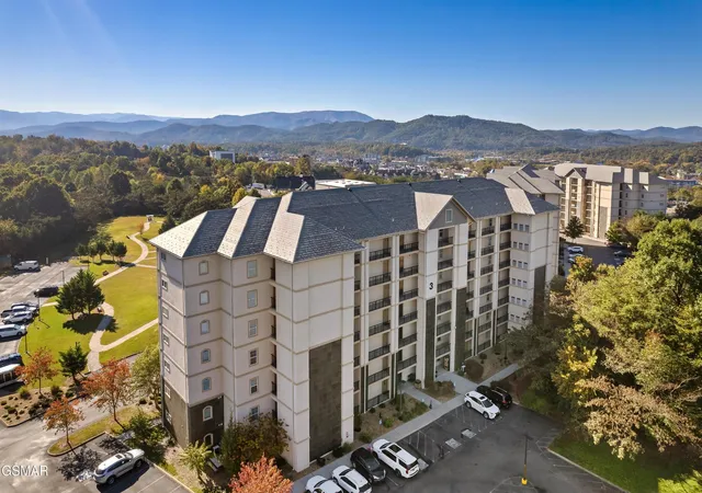 124-plaza-3704-pigeon-forge-tn-37863/hzid_1127a3cd