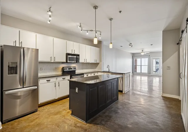 1803-broadway-504-nashville-tn-37203/hzid_78dffb96