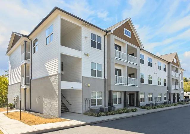 6411-charlotte-rd-cir-103-nashville-tn-37209/hzid_f77072a5