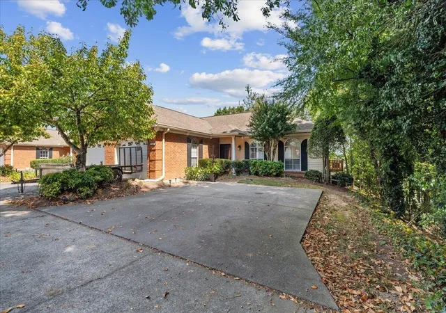 1698-pin-oak-dr-131-dalton-ga-30721/hzid_7dd1caa4