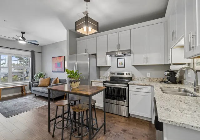 1319-w-main-st-107-franklin-tn-37064/hzid_37549e6a