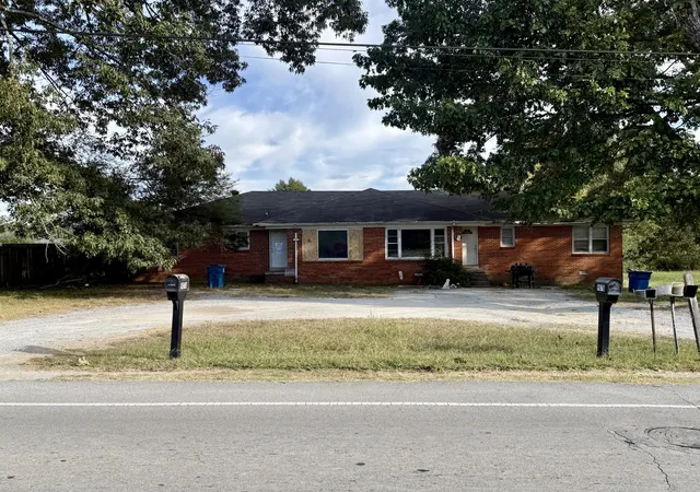 907-oak-dr-manchester-tn-37355/hzid_a1a0a2a4