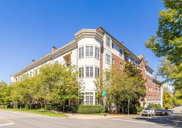 4120-ridgefield-dr-312-nashville-tn-37205/hzid_dd229f7c