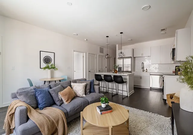 1677-54th-avenue-n-230-nashville-tn-37209/hzid_0184b0e3