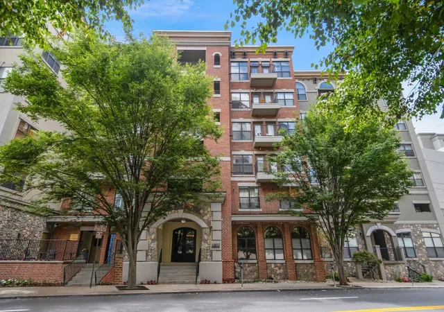 1803-broadway-611-nashville-tn-37203/hzid_ef391179