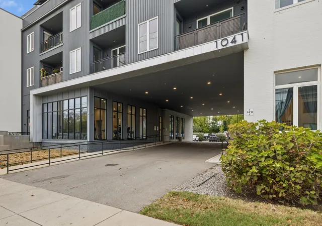1041-e-trinity-ln-408-nashville-tn-37216/hzid_660f4eb6