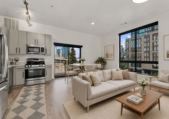 1002-division-st-304-nashville-tn-37203/hzid_5c989096