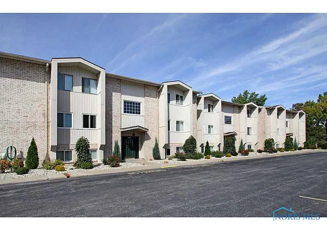 6640-salisbury-rd-c209-maumee-oh-43537/hzid_85c3f379