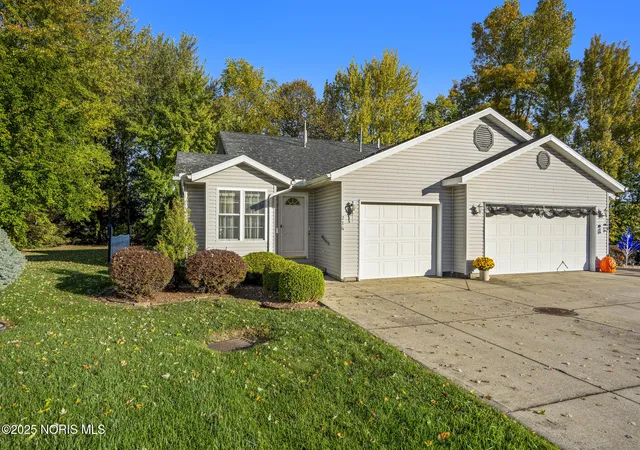 216-grand-ave-clyde-oh-43410/hzid_7b6dd4e7