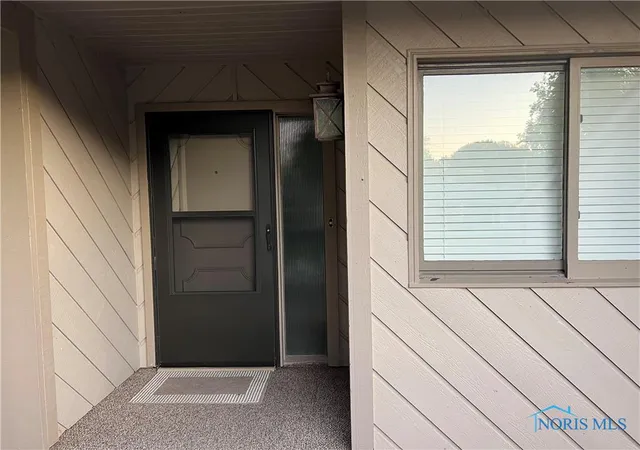 3305-n-stonehouse-dr-7-port-clinton-oh-43452/hzid_5abe5a59