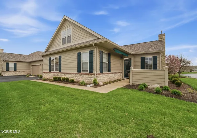 2690-n-canterbury-cir-a-port-clinton-oh-43452/hzid_ed5d8b83