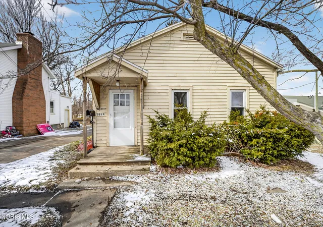 1464-sunshine-st-oregon-oh-43616/hzid_e7a54d2d