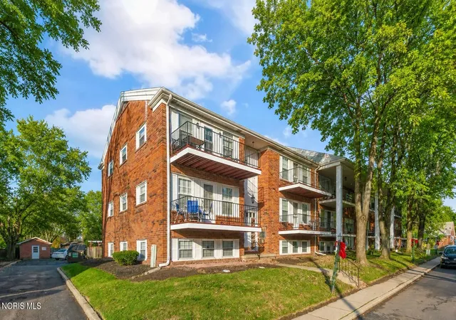 3217-glanzman-rd-unit-72x-toledo-oh-43614/hzid_25182519