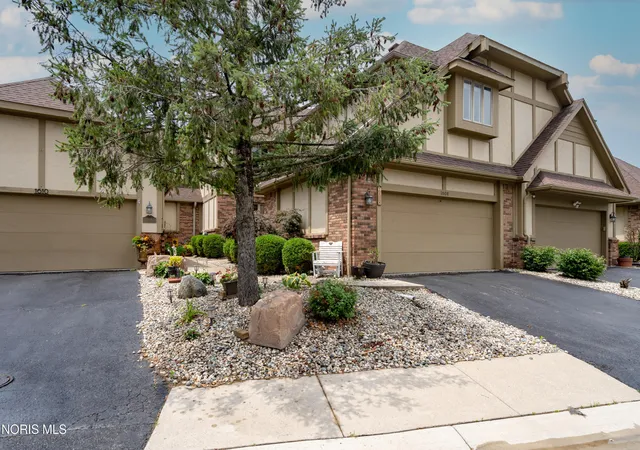 1608-saddlebrook-ct-c-toledo-oh-43615/hzid_a5830b17