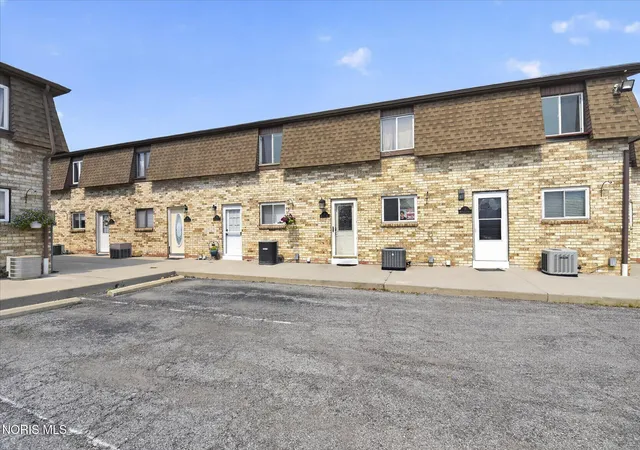 728-fairway-dr-11-wauseon-oh-43567/hzid_c47bb8a4