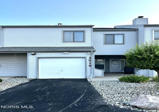 2516-w-village-dr-toledo-oh-43614/hzid_2a4e0d4b