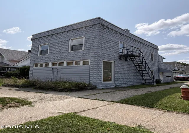 1302-kelsey-ave-toledo-oh-43605/hzid_2fc38cf1