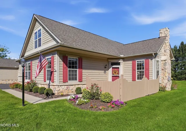9856-connor-lake-cir-perrysburg-oh-43551/hzid_09ca4953