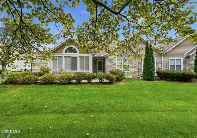 2279-whispering-pines-dr-toledo-oh-43617/hzid_f28e769b