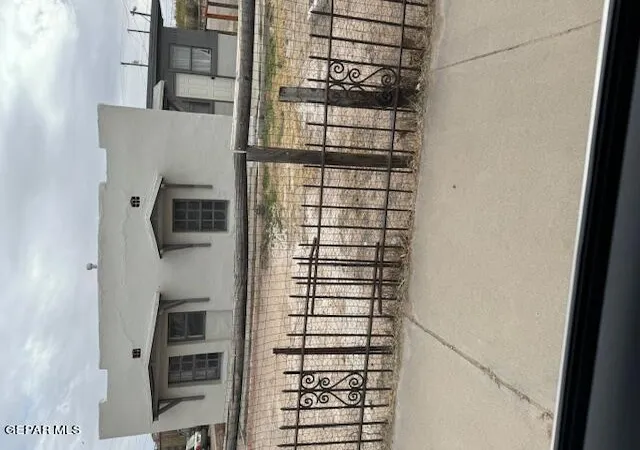 660-mauer-rd-el-paso-tx-79915/hzid_e01ca7f5