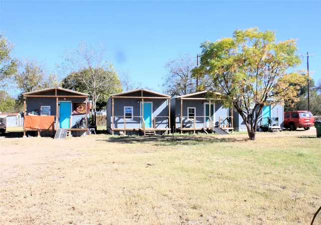 301-e-cedar-st-a-lometa-tx-76541/hzid_bbd811fe