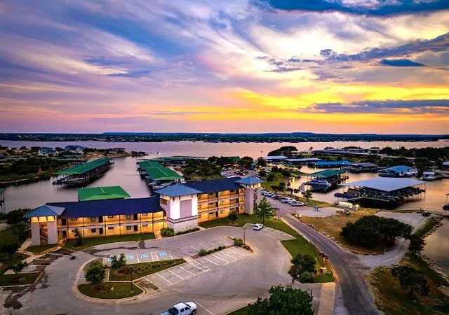 3412-scenic-point-rd-206-possum-kingdom-lake-tx-76449/hzid_aa667a6c