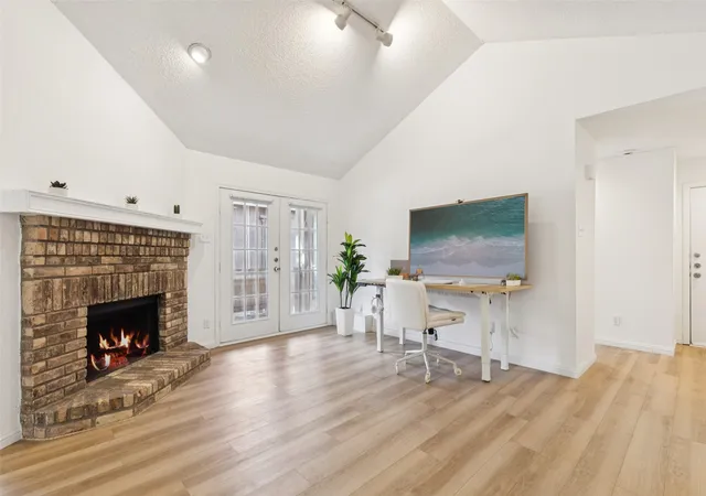 5200-martel-ave-16c-dallas-tx-75206/hzid_81666621