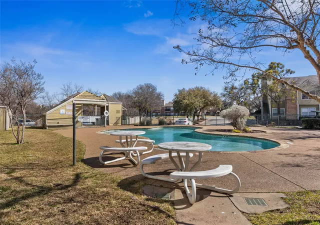 4115-esters-rd-710-irving-tx-75038/hzid_dbd0a1c5