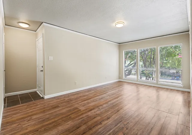 5634-boca-raton-blvd-209-fort-worth-tx-76112/hzid_6ae22257