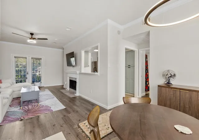 3550-country-square-dr-111-carrollton-tx-75006/hzid_aead2764
