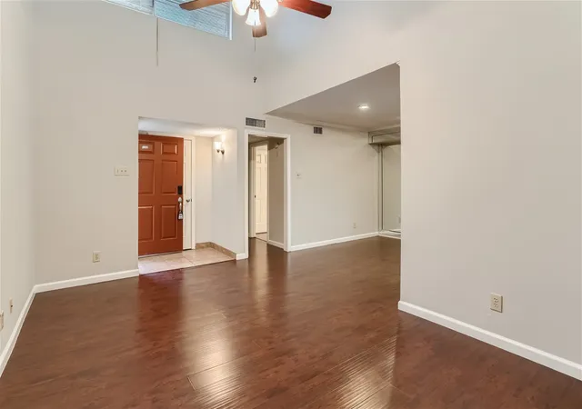 16301-ledgemont-ln-269-addison-tx-75001/hzid_c1635705