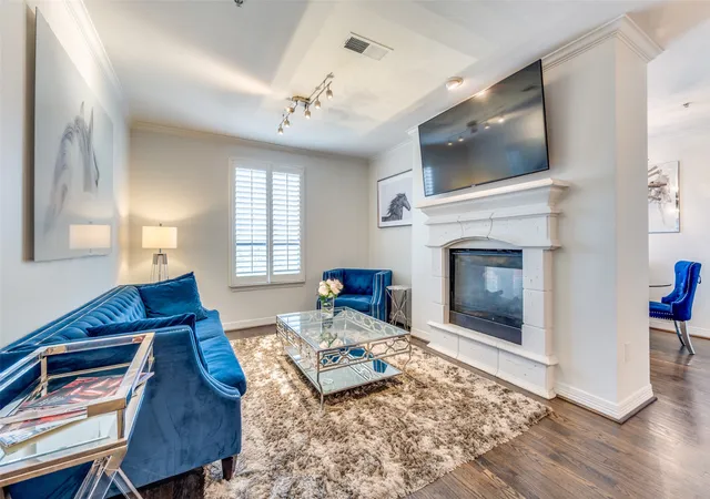 8616-turtle-creek-blvd-311-dallas-tx-75225/hzid_d812e65f