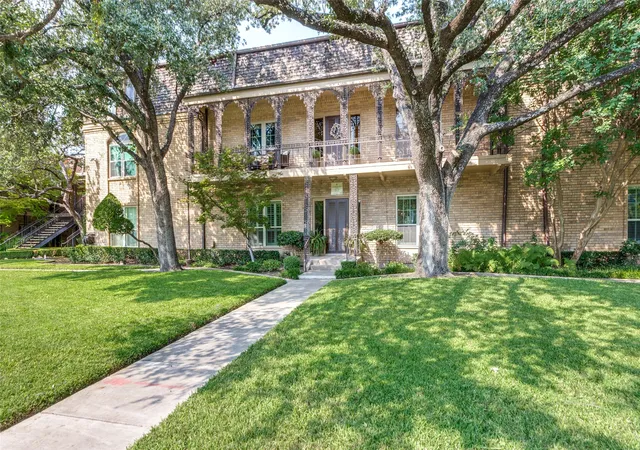 4312-bellaire-dr-s-204-fort-worth-tx-76109/hzid_8d6f5d81