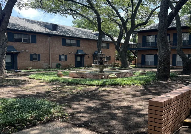6027-e-university-blvd-114-dallas-tx-75206/hzid_445b1105