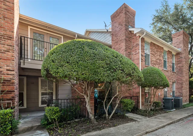 7510-holly-hill-dr-111-dallas-tx-75231/hzid_e4f21275