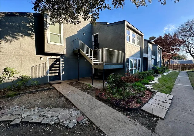 9696-walnut-st-2016-dallas-tx-75243/hzid_557b1412
